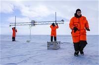 Sounding Far South -dokumentti_Niko Nurminen_550x367.jpg